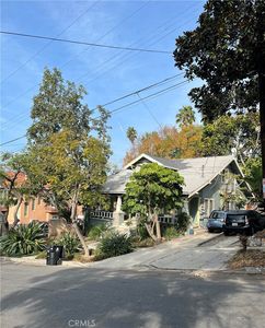 4043 Cumberland Ave, Los Angeles, CA, 90027