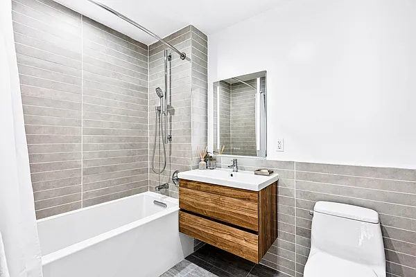 Rented by Modern Spaces | media 38