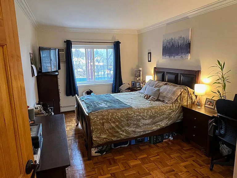 838 Pelhamdale Ave #2K — Photo 16