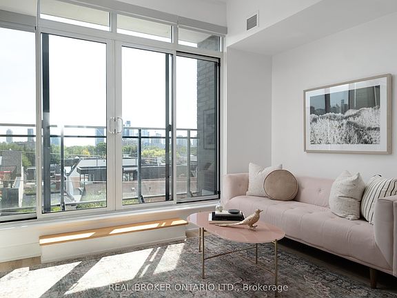 4th image of 205 Manning Ave #407