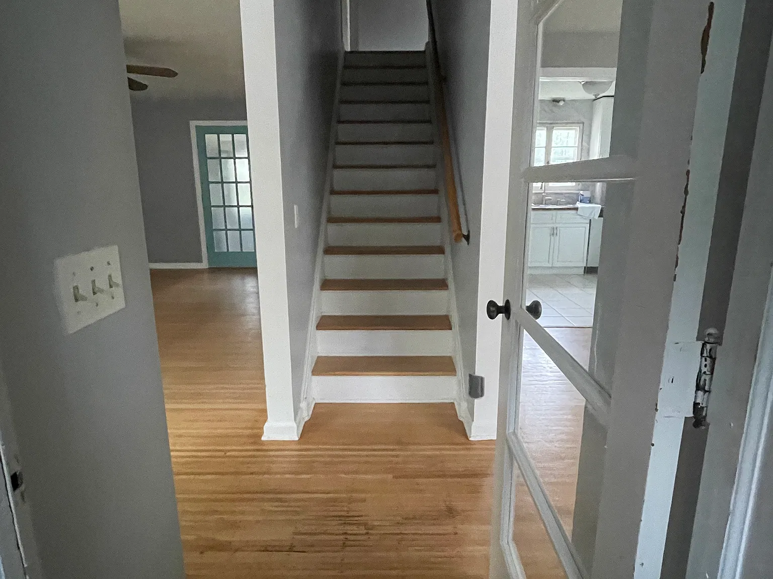 2 bed, 1040 sqft, $1,900 — Photo 3