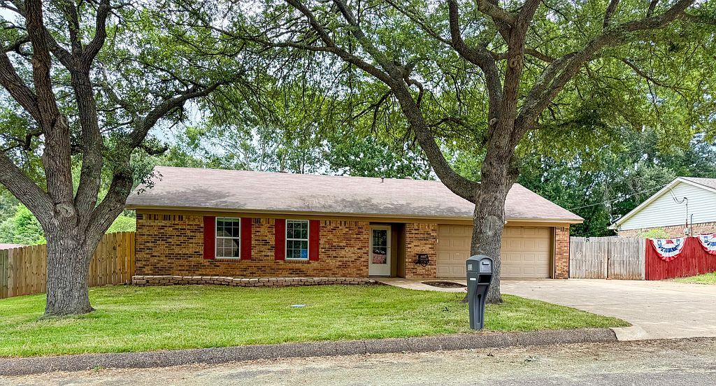311 Norris Dr - Property Image