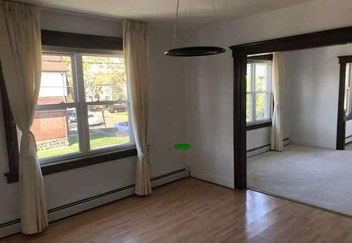 3 bed, 1.0 bath, $6,000 — Photo 3