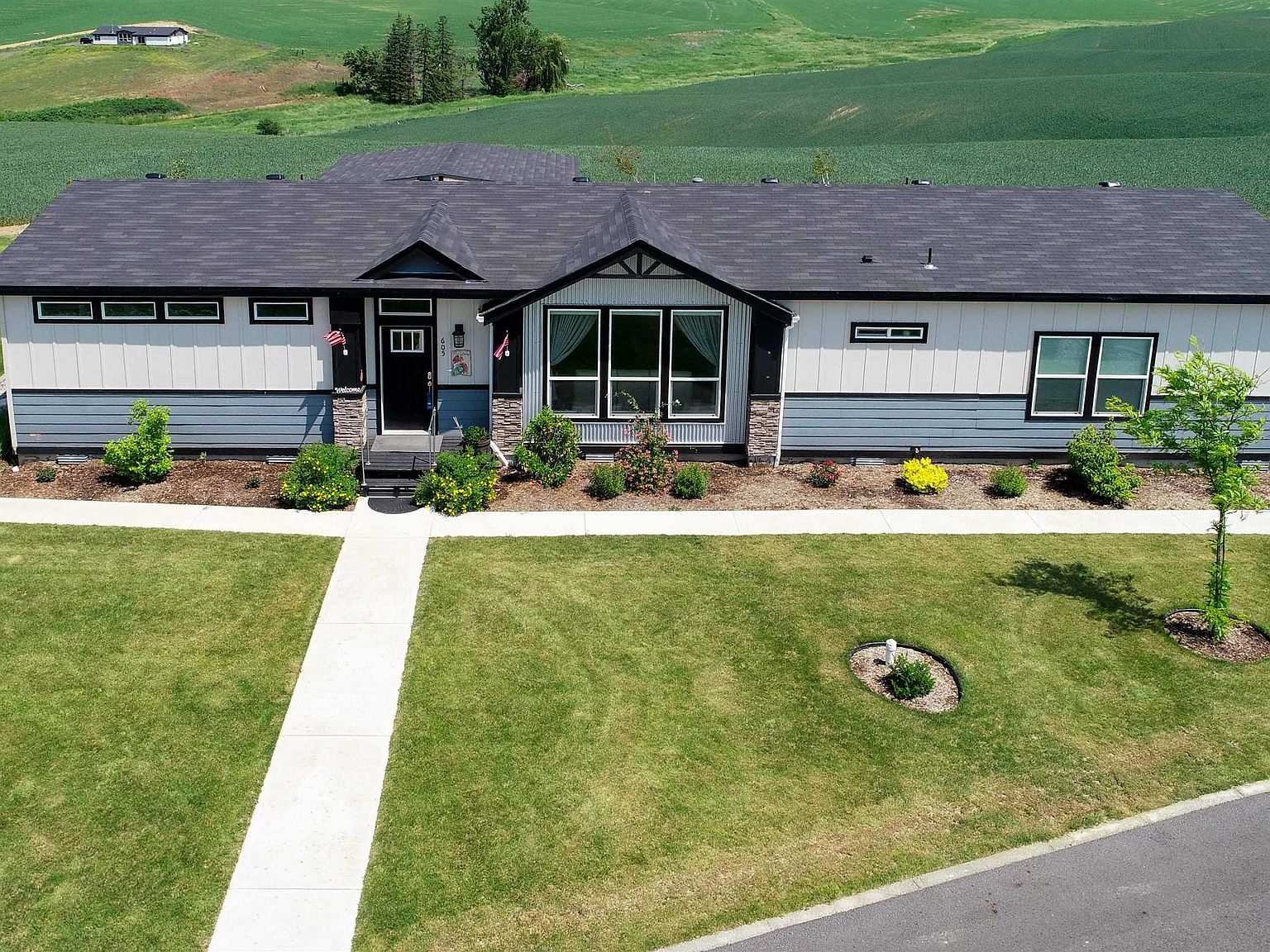 605 E B St, Rockford, WA 99030 Zillow