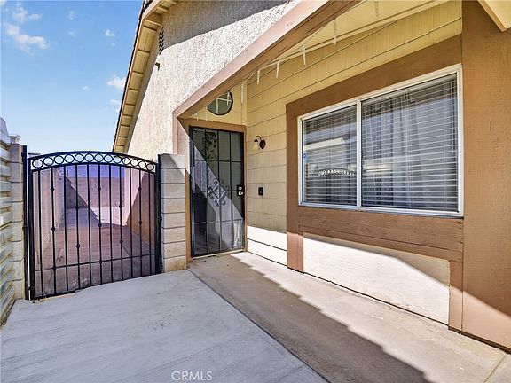 2nd image of 23595 Ashwood Ave