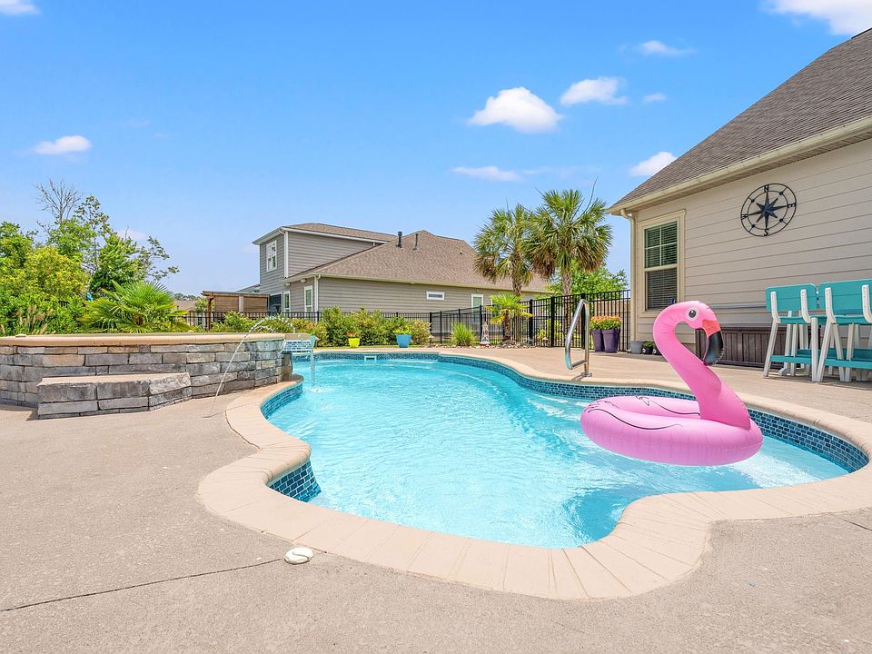 1st image of 1715 Lake Egret Dr.