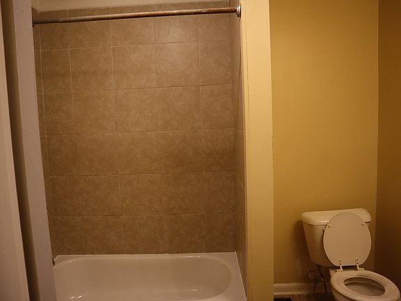5th image of 346 Blair Ave APT A