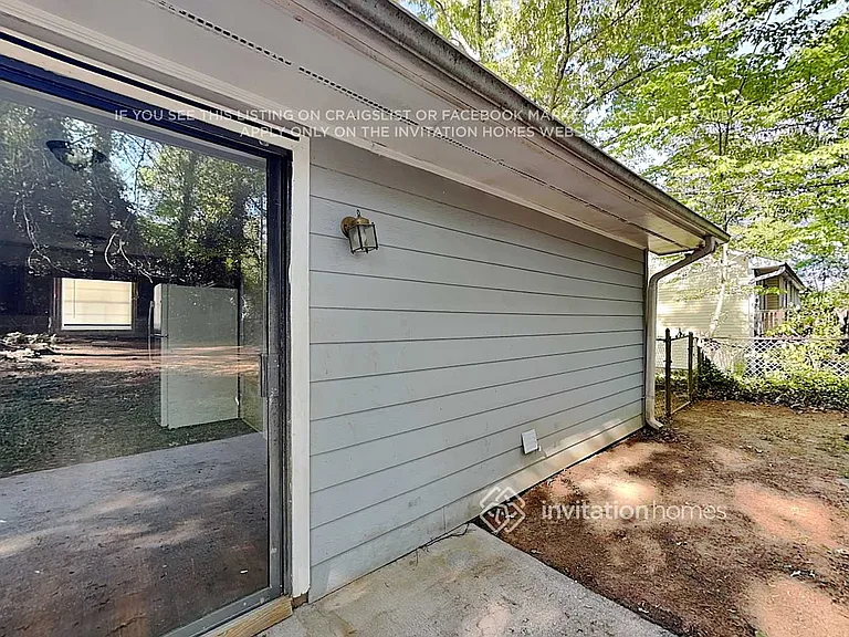 403 Cindy Dr SE — Photo 19