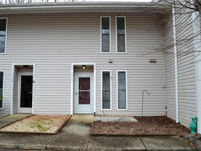 3761 Heathrow Dr, Winston Salem, NC, 27127