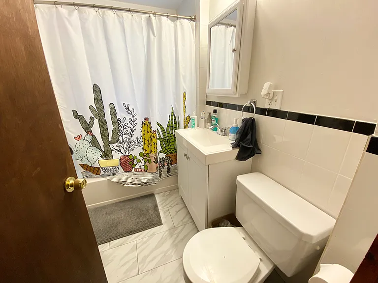 3 Sudan St #2 — Photo 3