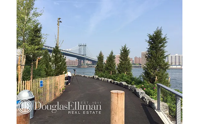 Sold by Douglas Elliman | media 21