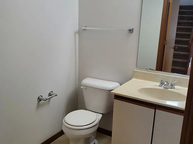 Orchard Village Apartments — Photo 83