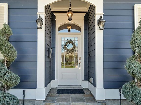 4th image of 9 Magnolia Pl