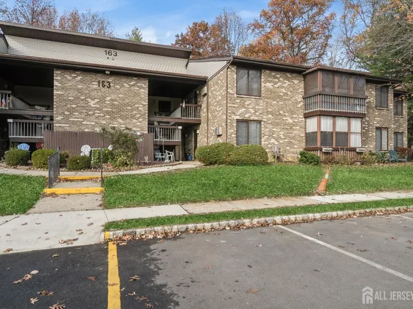 163 Cross Slope Ct Unit K, Manalapan, NJ 07726