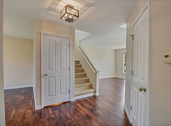 4th image of 37581 Lyons Woods Ct