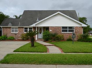 1620 Mason Smith Ave, Metairie, LA 70003
