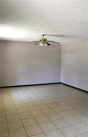 Building Photo - 17540 Beverly Dr #A