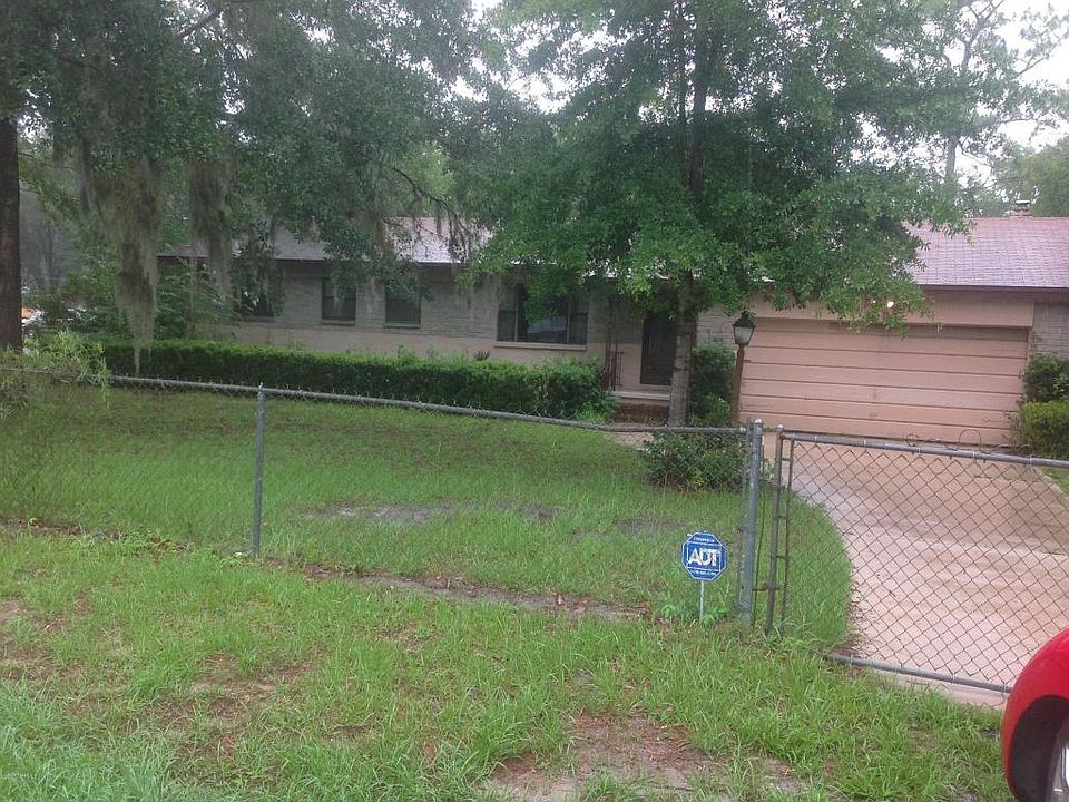 1st image of 7509 118th St