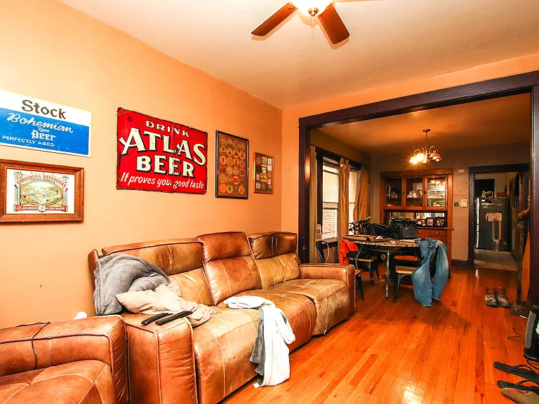 2834 N Rockwell St #1 — Photo 3