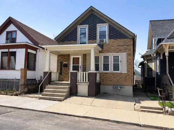 1425 North 24th PLACE, Milwaukee, WI 53205