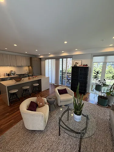 60 Carolina Ave Photo 1