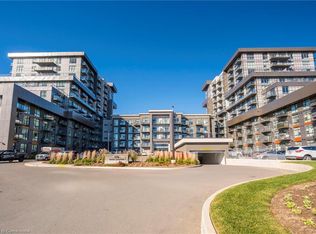 450 Dundas St E #806, Hamilton, ON