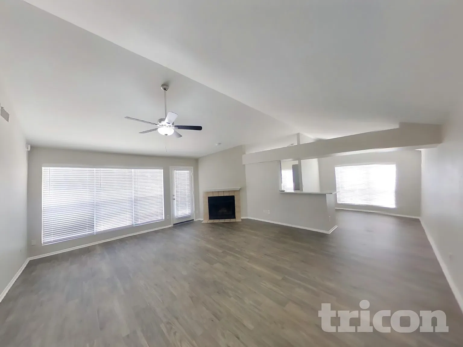7101 W Ocotillo Road Glendale AZ — Photo 2