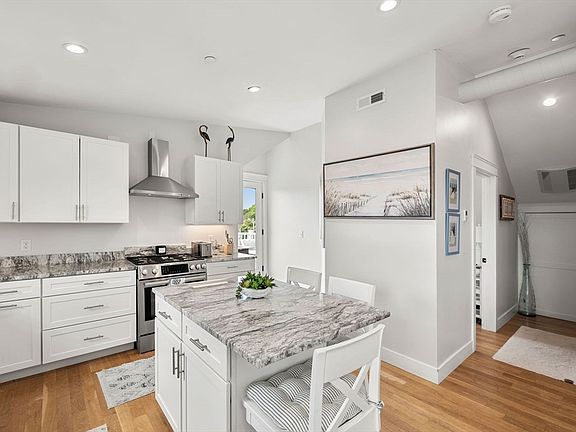 4th image of 50 Market St #5