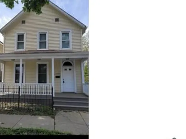 1396 E 45th St, Cleveland, OH
