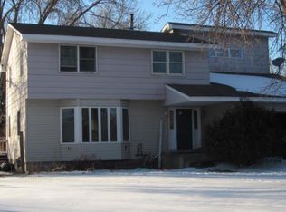 615 Maple St NE, Spring Lake Park, MN 55432