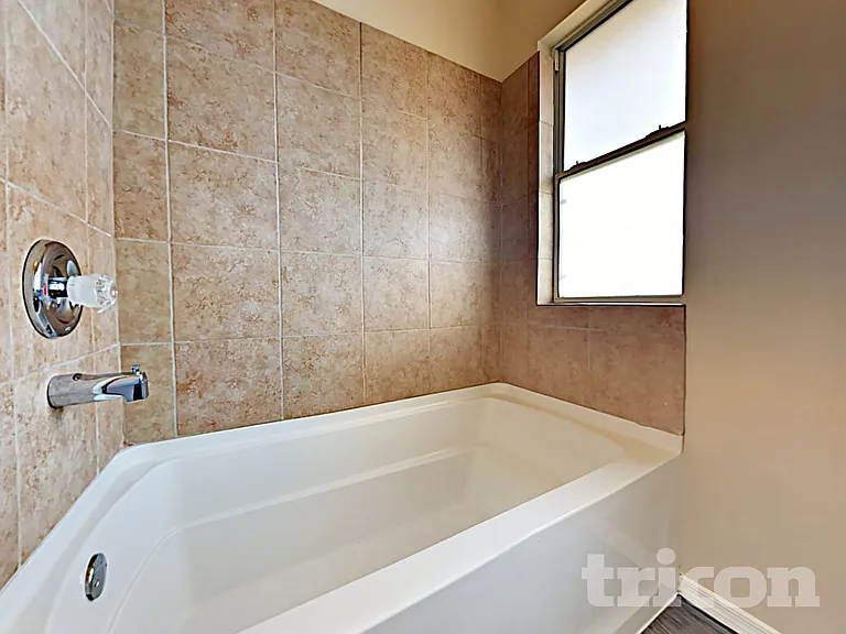 8668 W Hubbell St — Photo 11