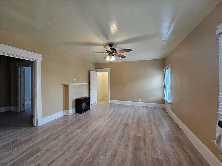 1006 Grandview Ave — Photo 3