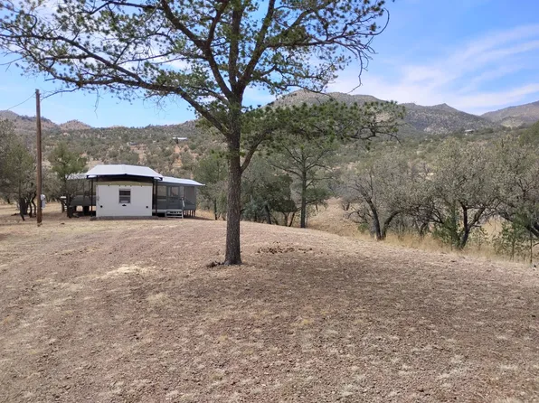 105 Comanche Crest Trl, Fort Davis, TX 79734