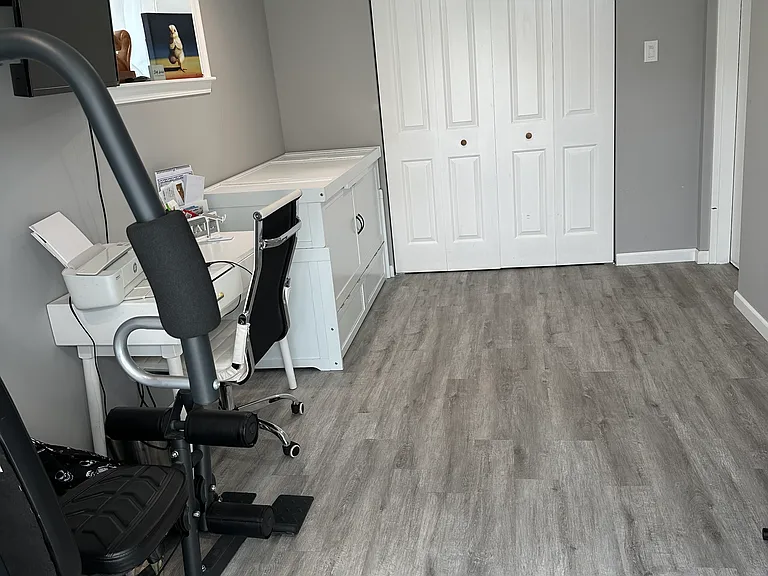 1466 Saint John Rd — Photo 3