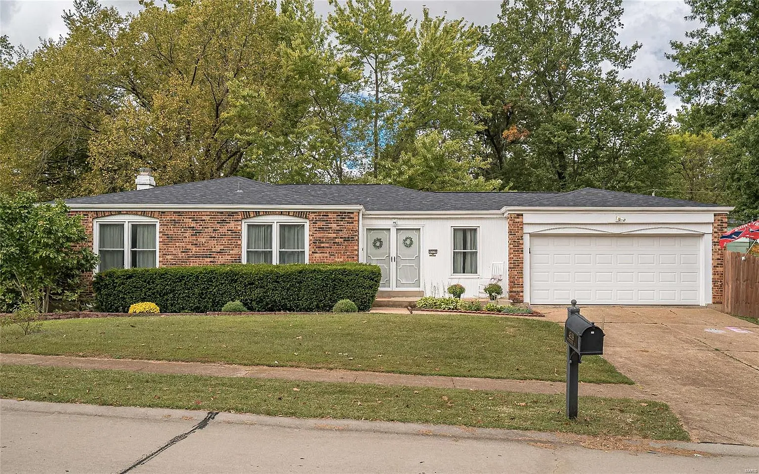 4539 Woodworth Ln photo 1