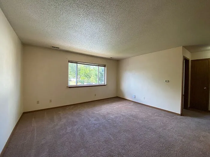 145 Sugar Creek Ln #4 — Photo 3