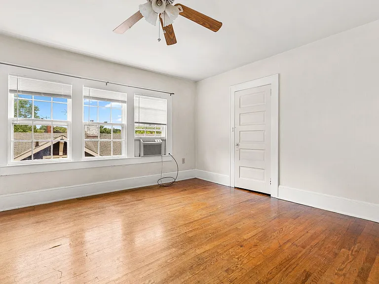 Large middle bedroom / living room or bonus space. See floor plan for measurements.
