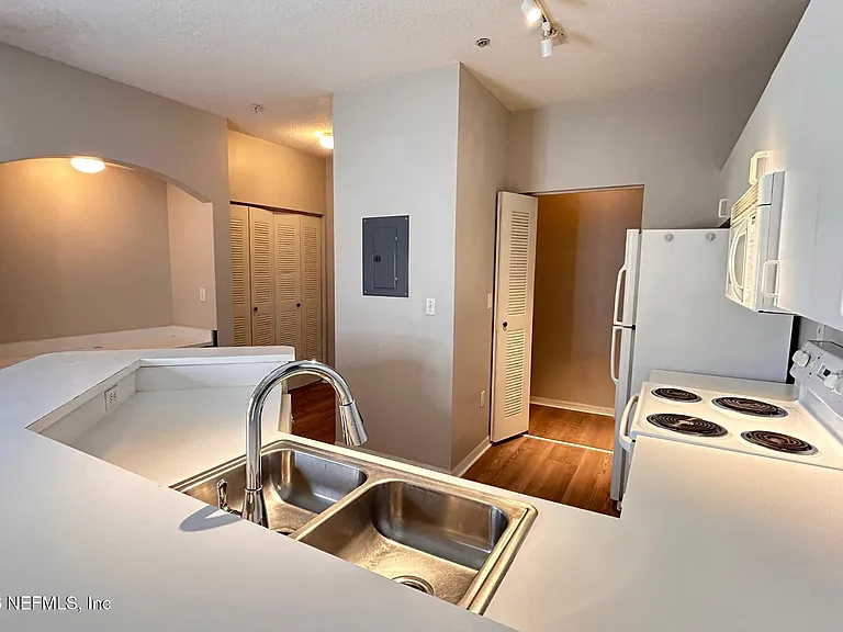 540 Florida Club Blvd #306 — Photo 14