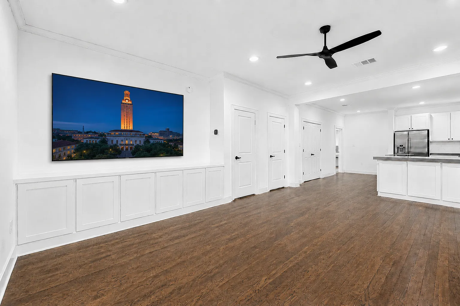6 bed, 2080 sqft, $11,700 — Photo 4