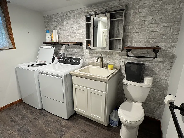 815 Eskil Ave — Photo 7