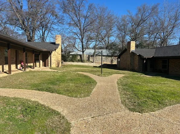 602 E South St, Lindale, TX 75771