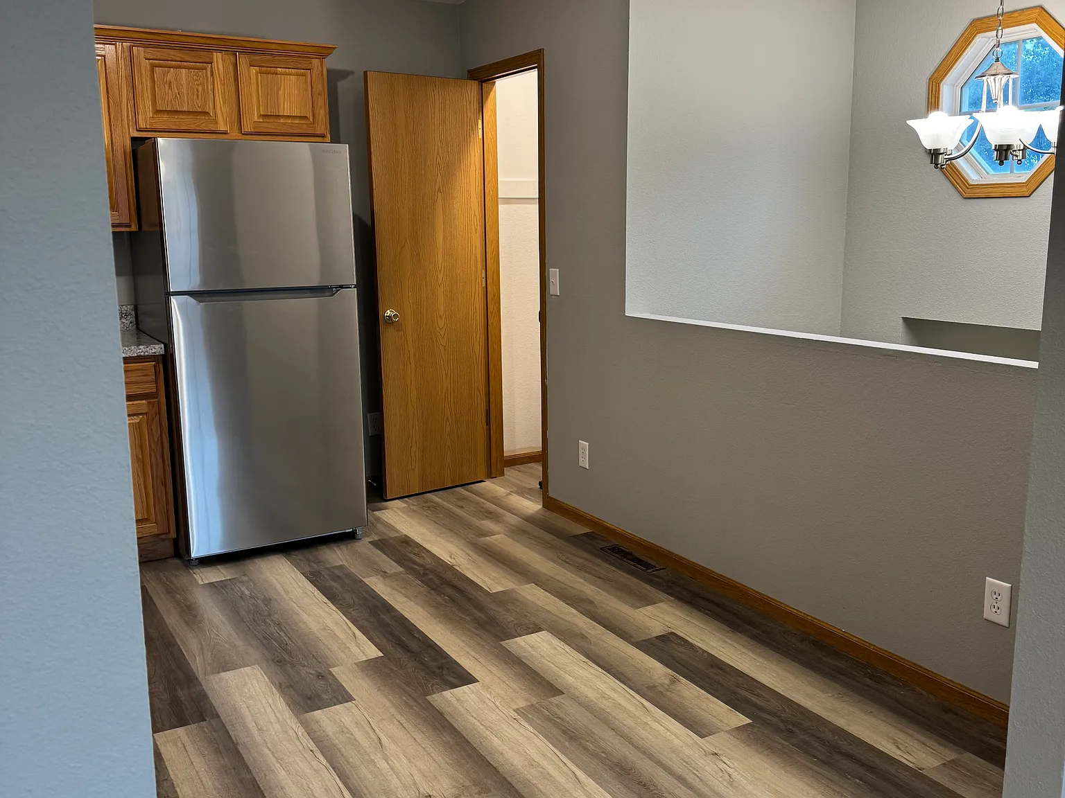 4 bed, 1515 sqft, $2,100 — Photo 3