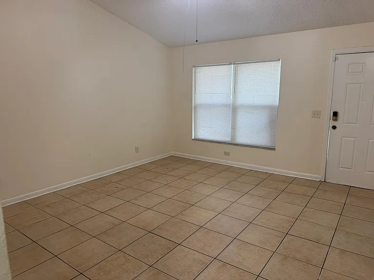 9406 N Hartts Dr #A — Photo 2