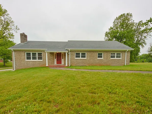 16 Manor Dr, Winchester, KY 40391