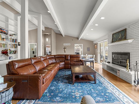 3rd image of 28249 Bell Rd