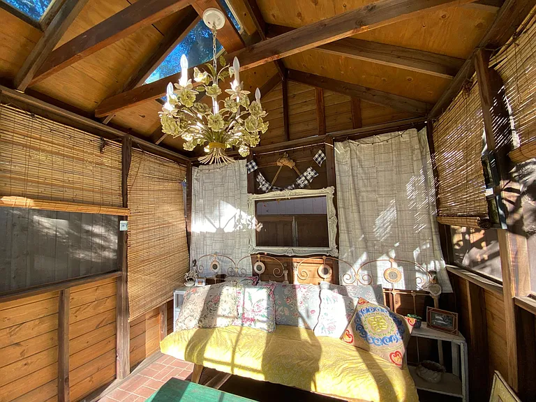 1328 W Valerio St — Photo 22