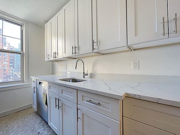 2nd image of 26 W 9th St #9A