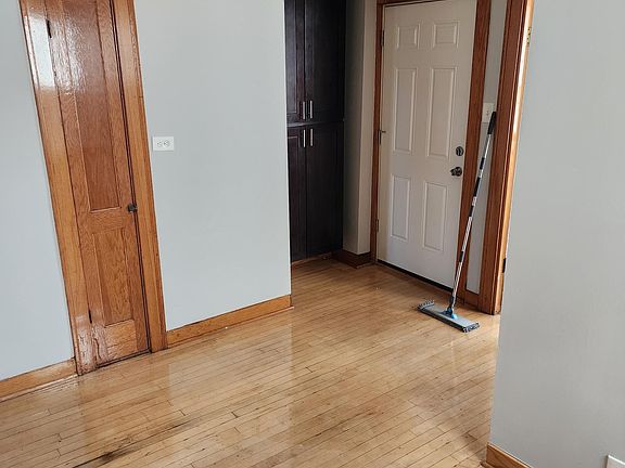 2nd image of 7115 S Campbell Ave Unit 2
