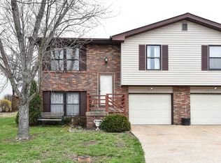 810 Beechwood Dr, Arnold, MO