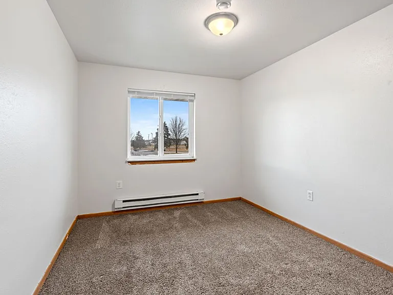 Chestnut Ridge Apartments — Photo 18